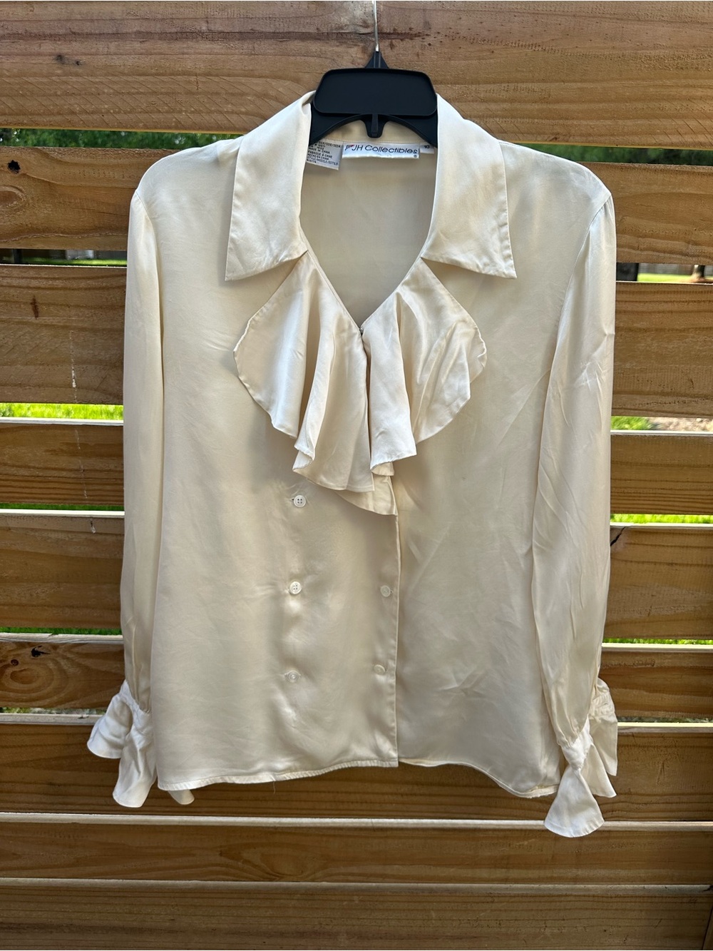 JH Collectibles 100% Silk Ivory Ruffle Collar Shirt Long Sleeve Size 10